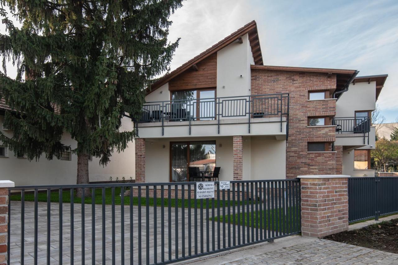 Hidfo Apartman-Nyugalom Szigetei Gyula Exterior foto